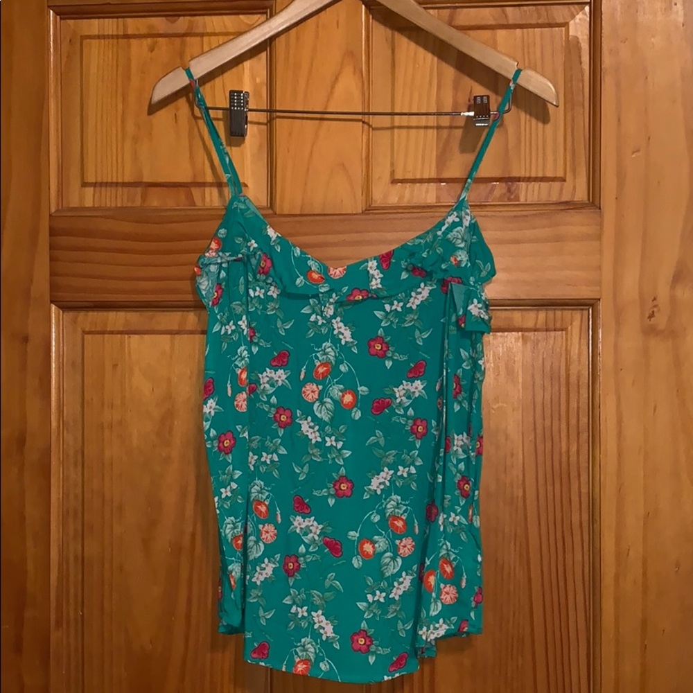Green flower tank! 🌸